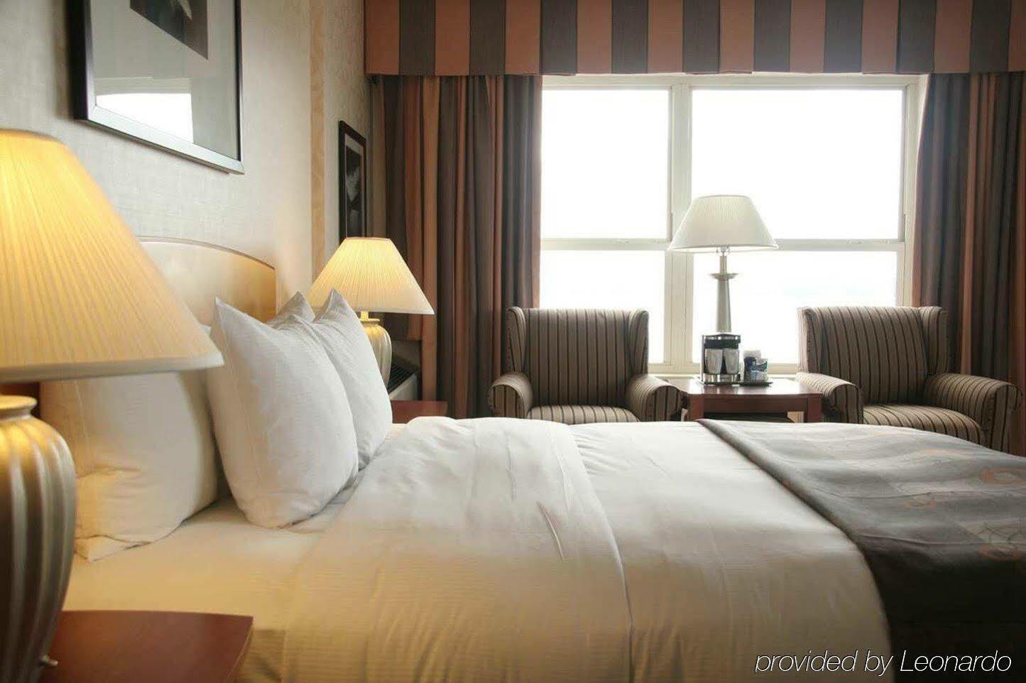 ฮิลตัน เมดิสัน โมโนนา เทอเรซ Hotel ภายนอก รูปภาพ